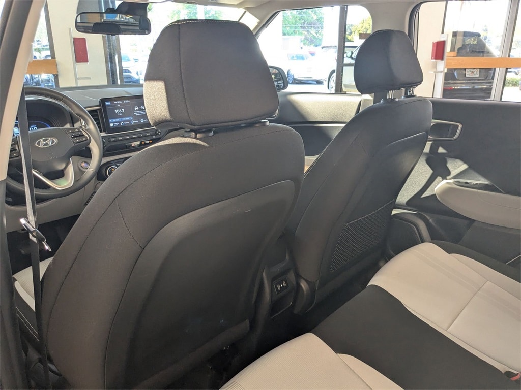 Thumbnail: 2025 Hyundai Venue - 23