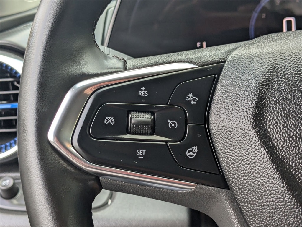 Thumbnail: 2025 Chevrolet Trax - 25