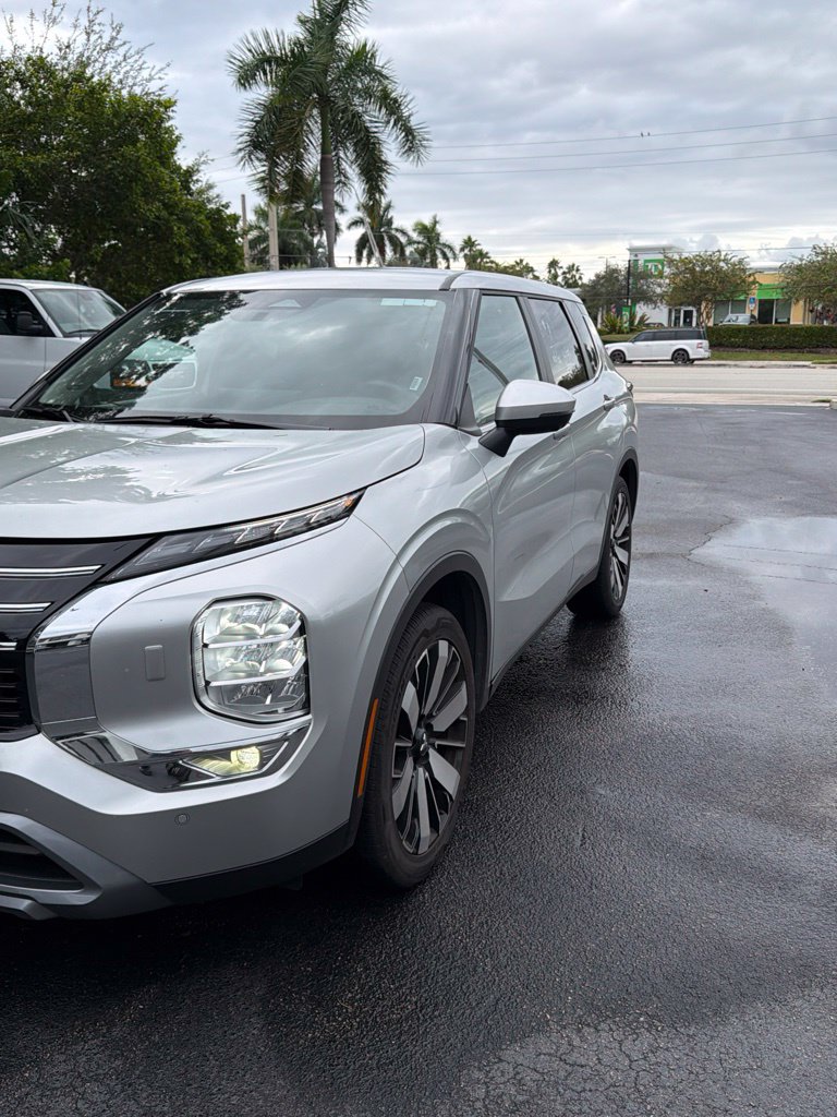 2025 Mitsubishi Outlander