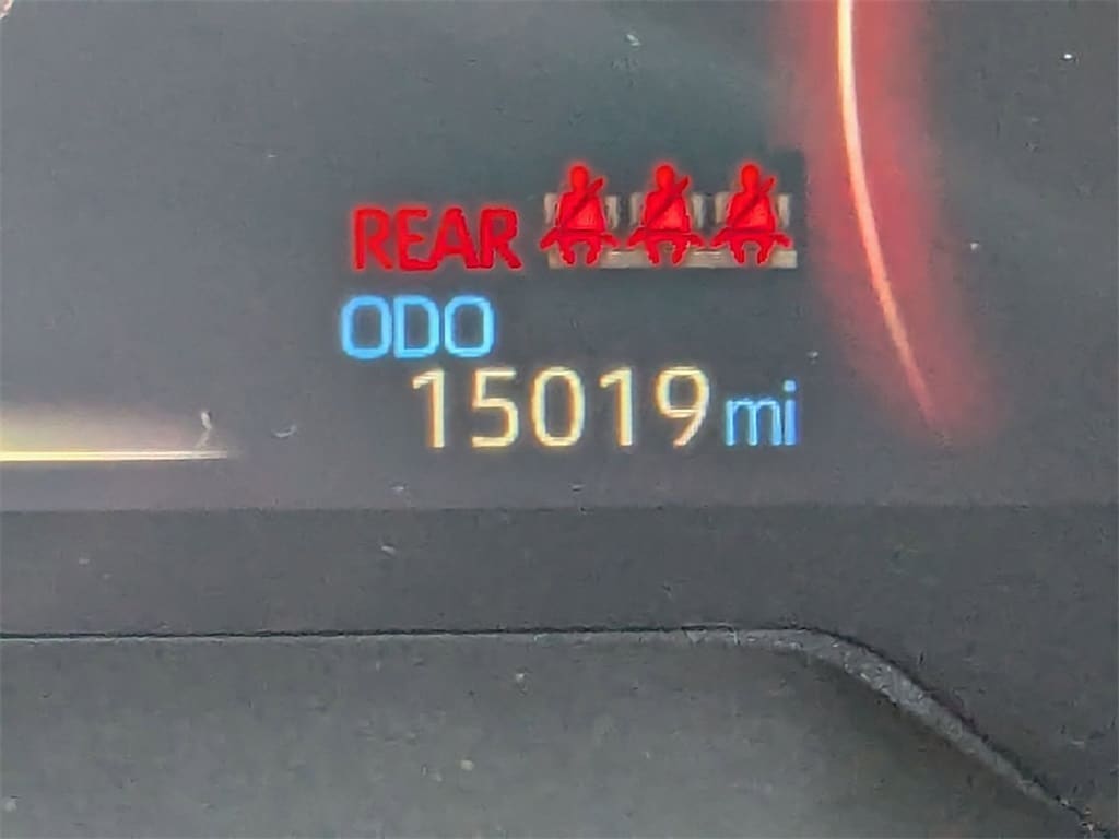 Thumbnail: 2025 Toyota RAV4 - 16