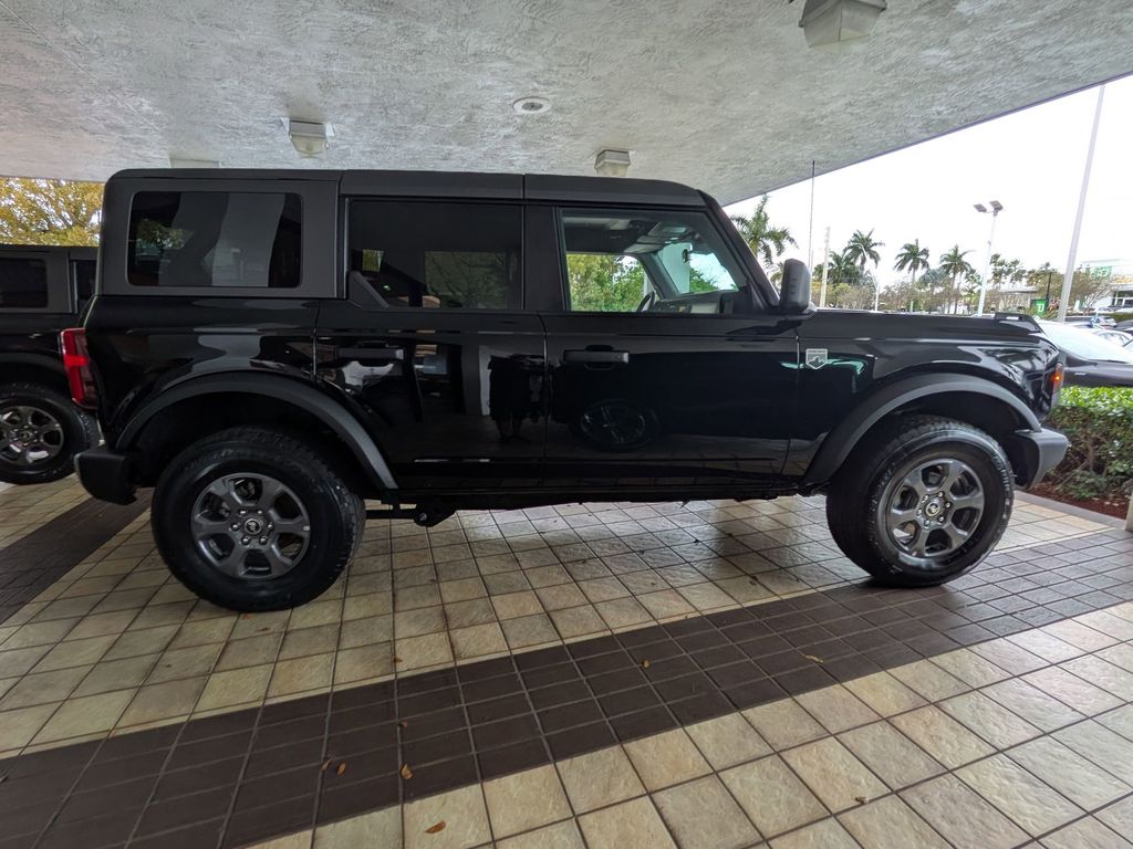 Thumbnail: 2025 Ford Bronco - 4