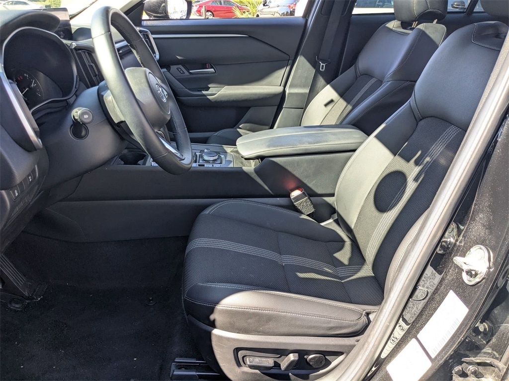 Thumbnail: 2025 Mazda CX-50 - 21