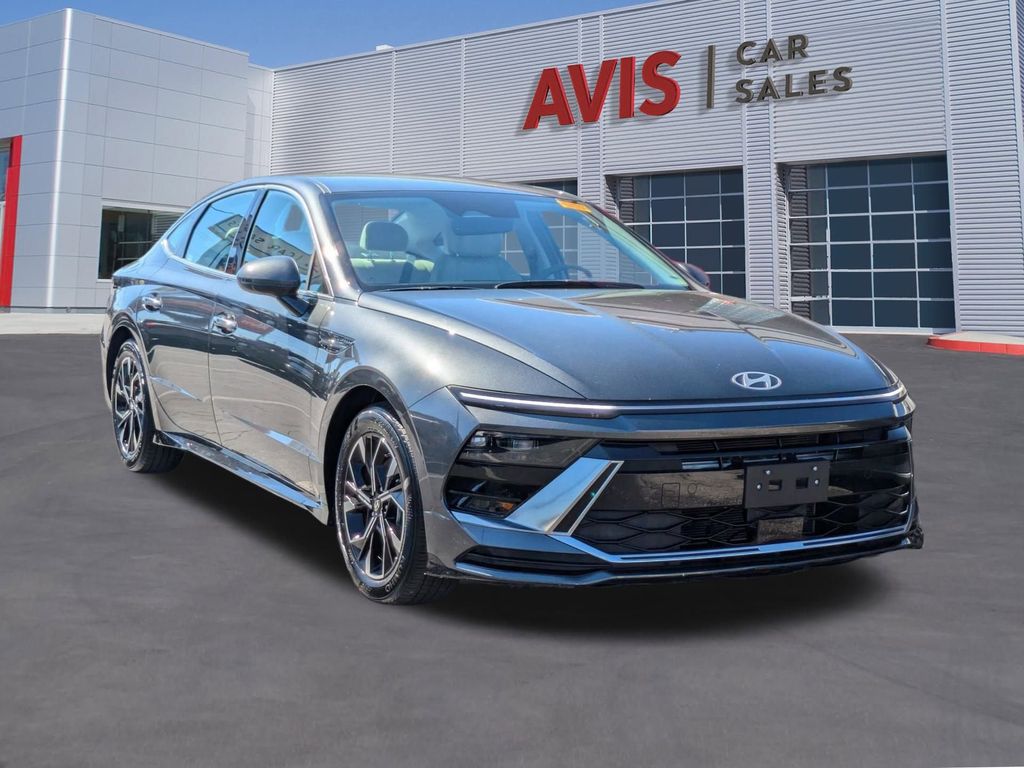 Thumbnail: 2025 Hyundai Sonata - 3