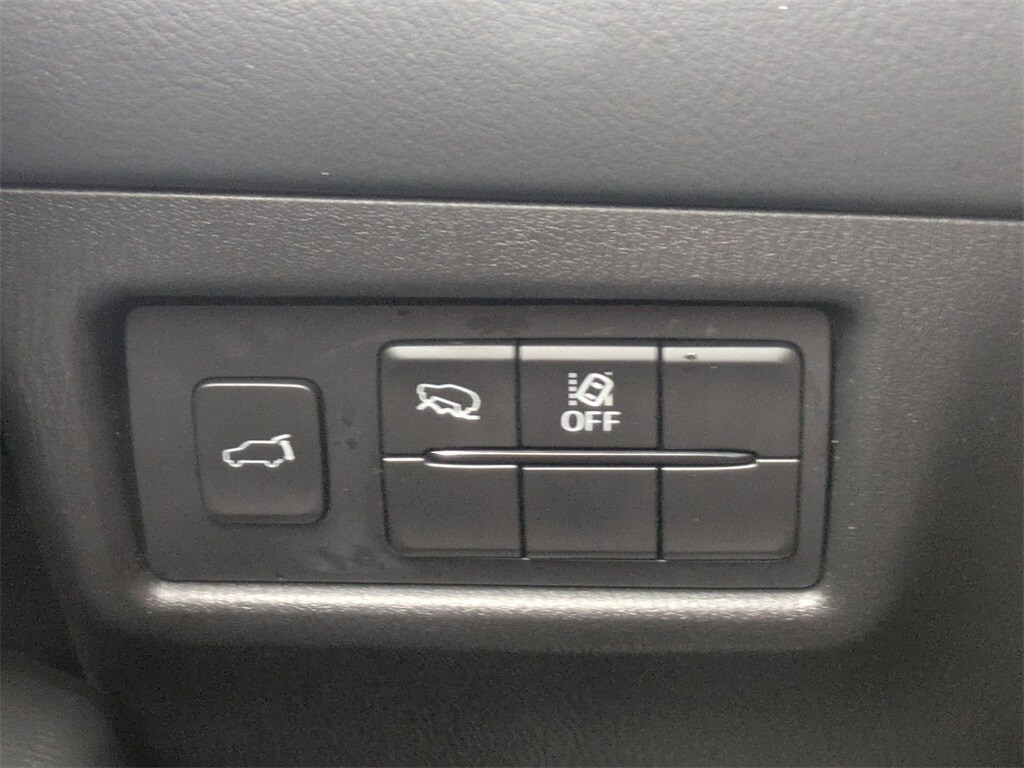 Thumbnail: 2025 Mazda CX-5 - 18