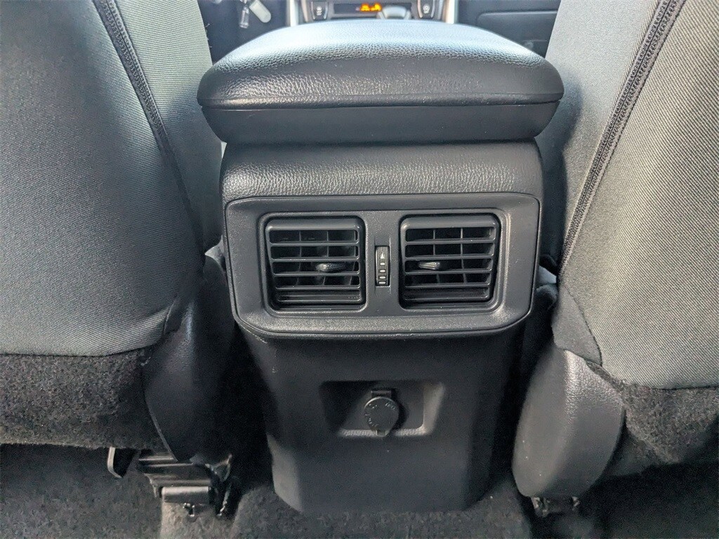 Thumbnail: 2025 Toyota RAV4 - 27