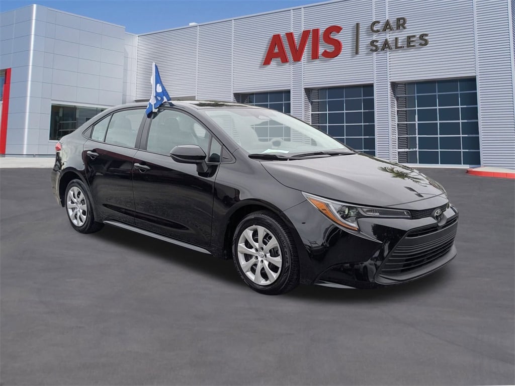 Thumbnail: 2025 Toyota Corolla - 3