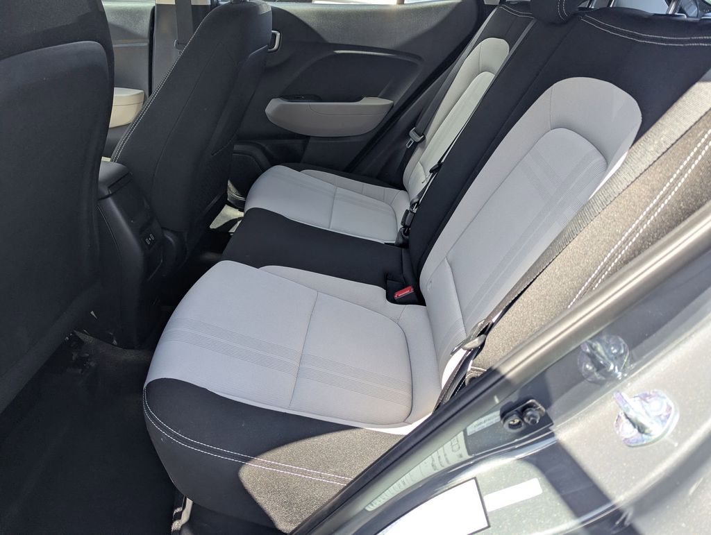 Thumbnail: 2025 Hyundai Venue - 25