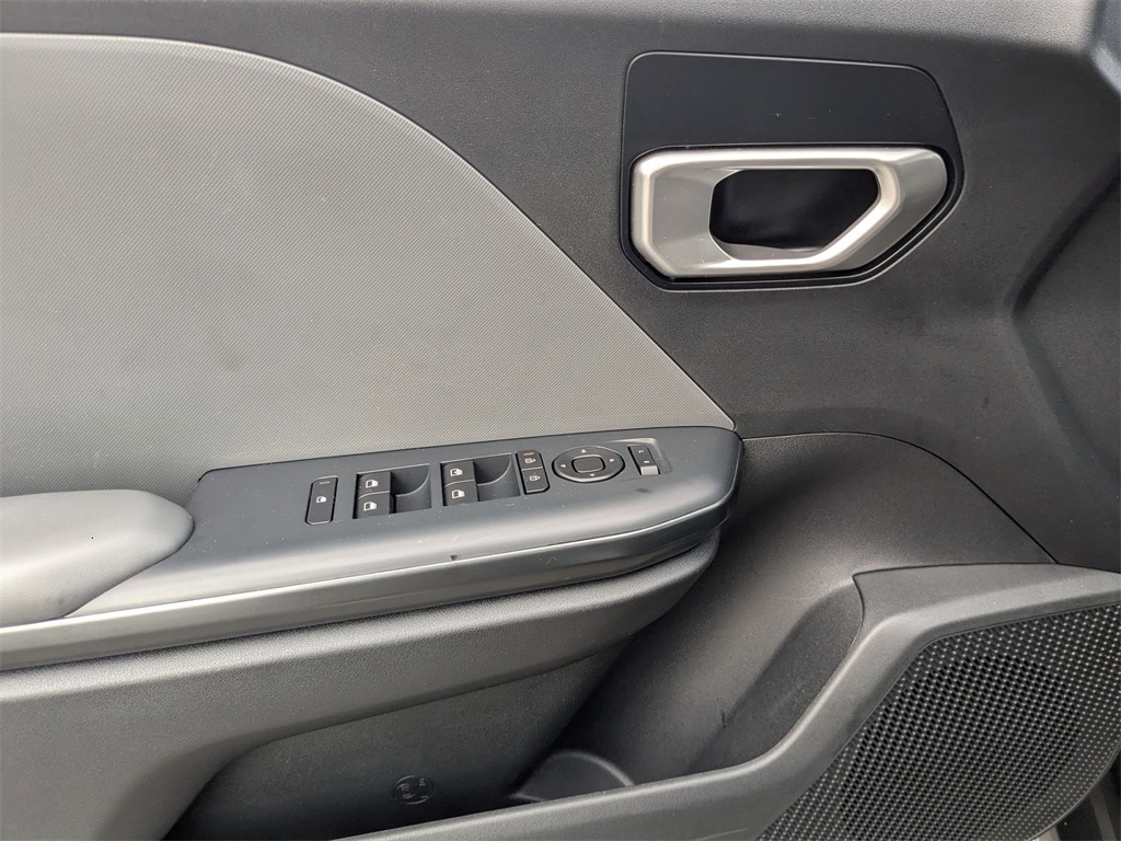 Thumbnail: 2025 Kia K4 - 14