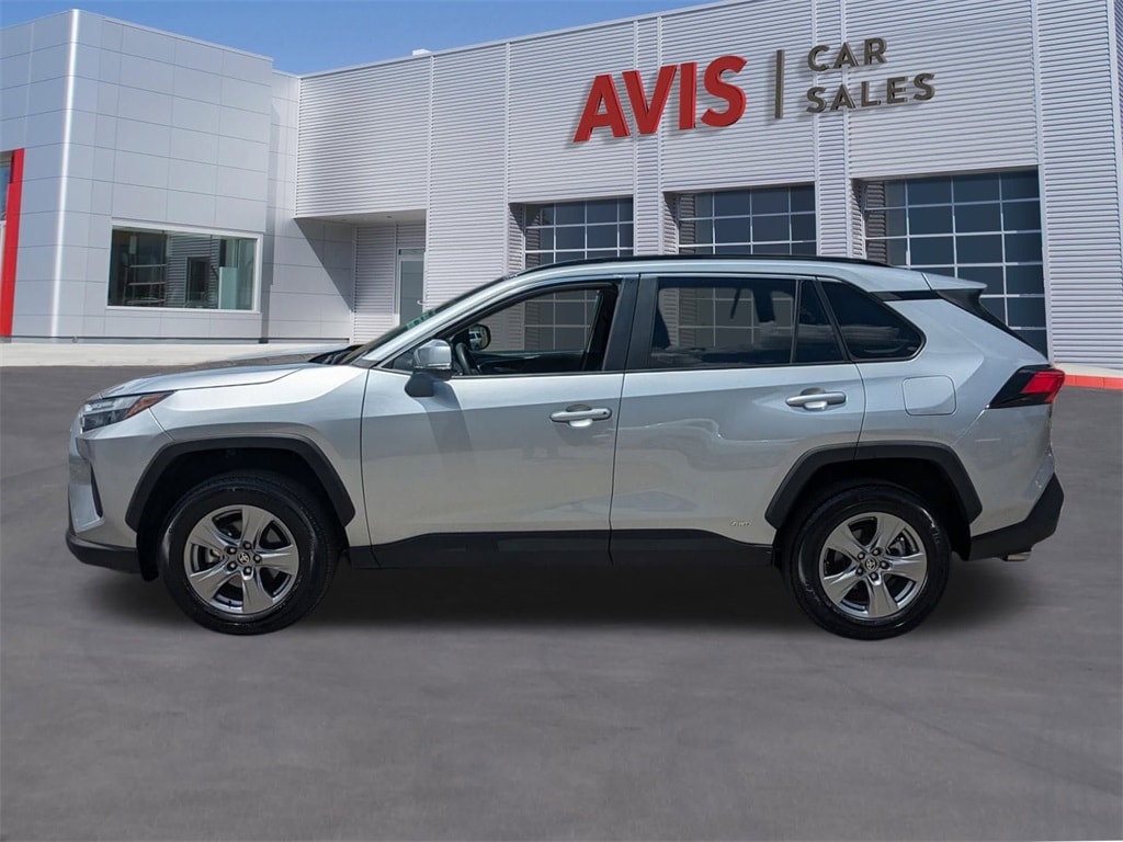 Thumbnail: 2024 Toyota RAV4 - 10