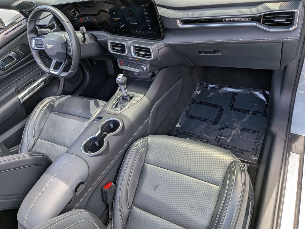 Thumbnail: 2025 Ford Mustang - 29