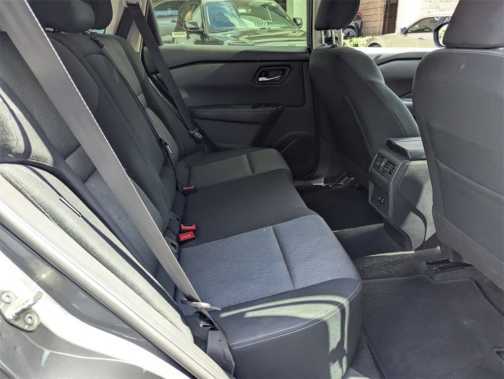 Thumbnail: 2024 Nissan Rogue - 27