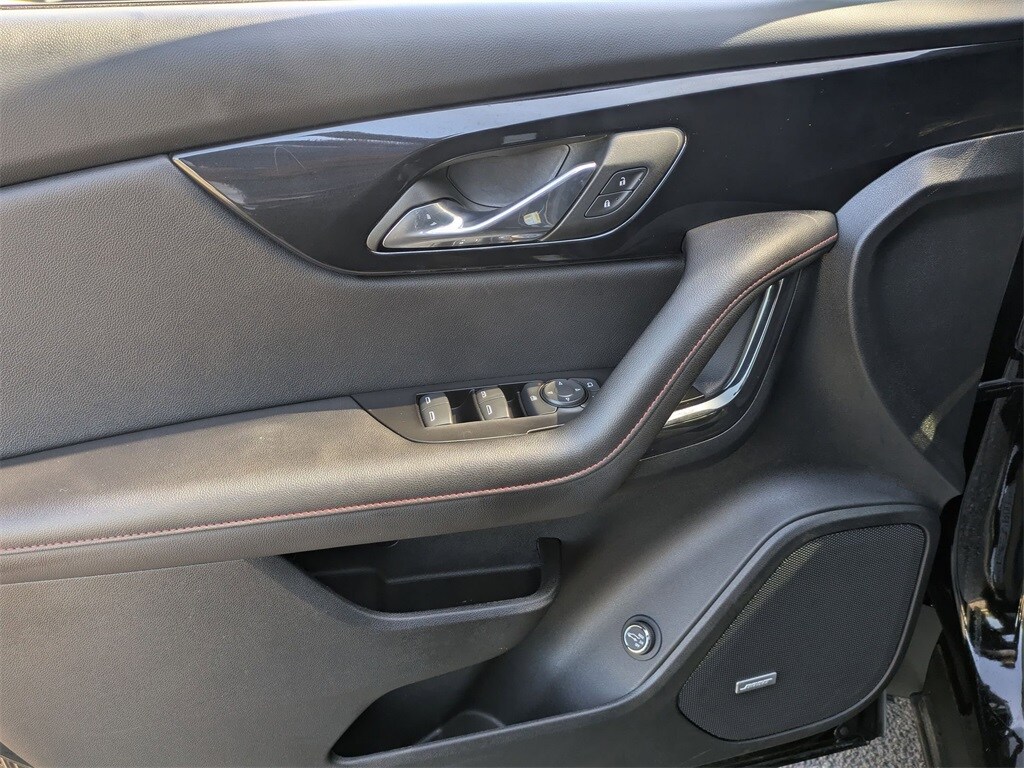 Thumbnail: 2025 Chevrolet Blazer - 22