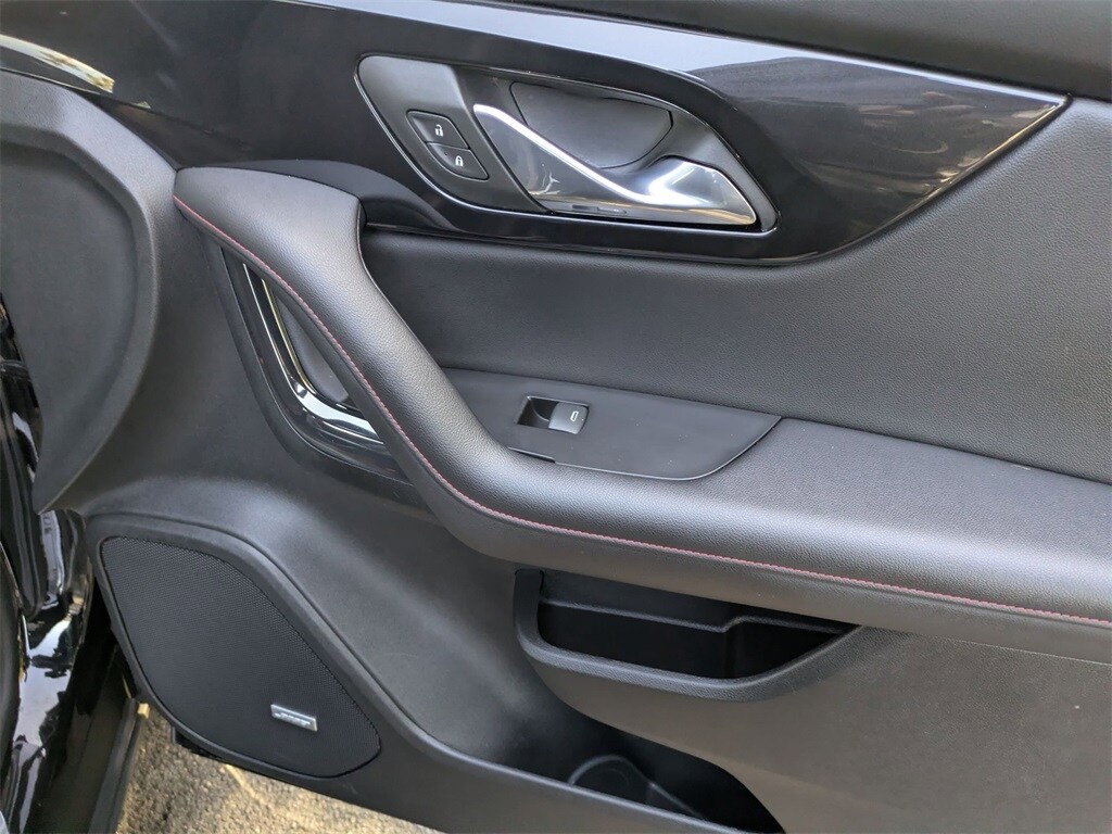 Thumbnail: 2025 Chevrolet Blazer - 33