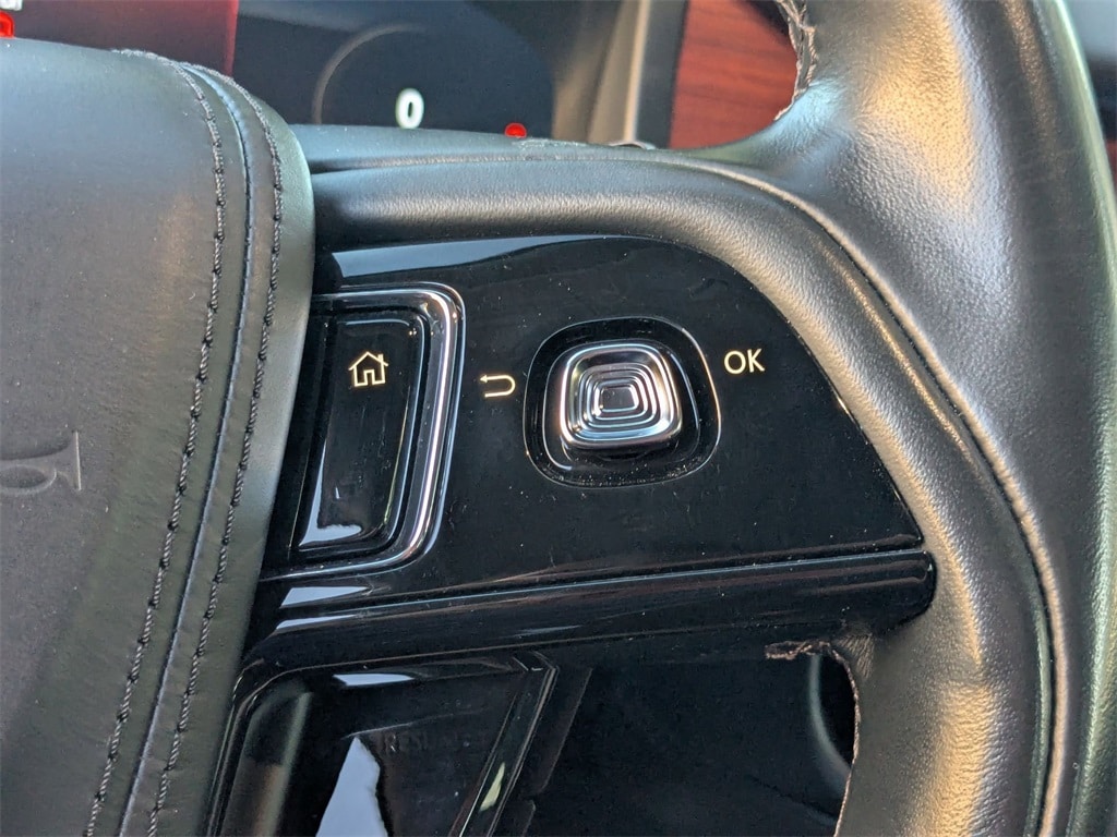 Thumbnail: 2023 Lincoln Aviator - 27