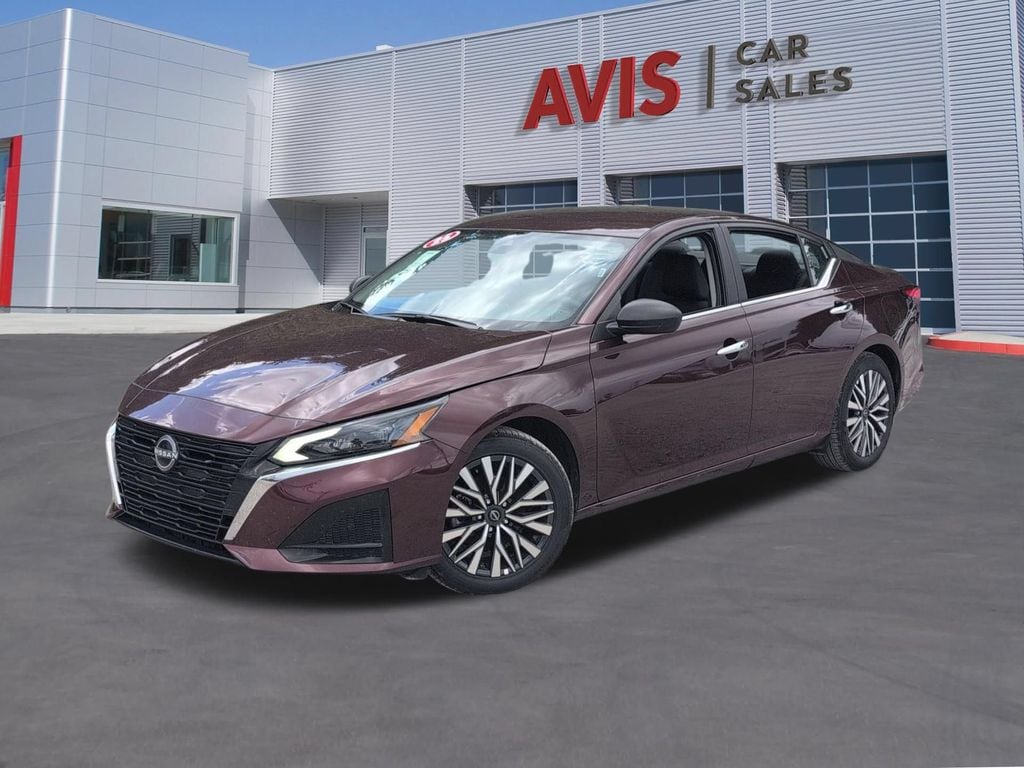 2025 Nissan Altima