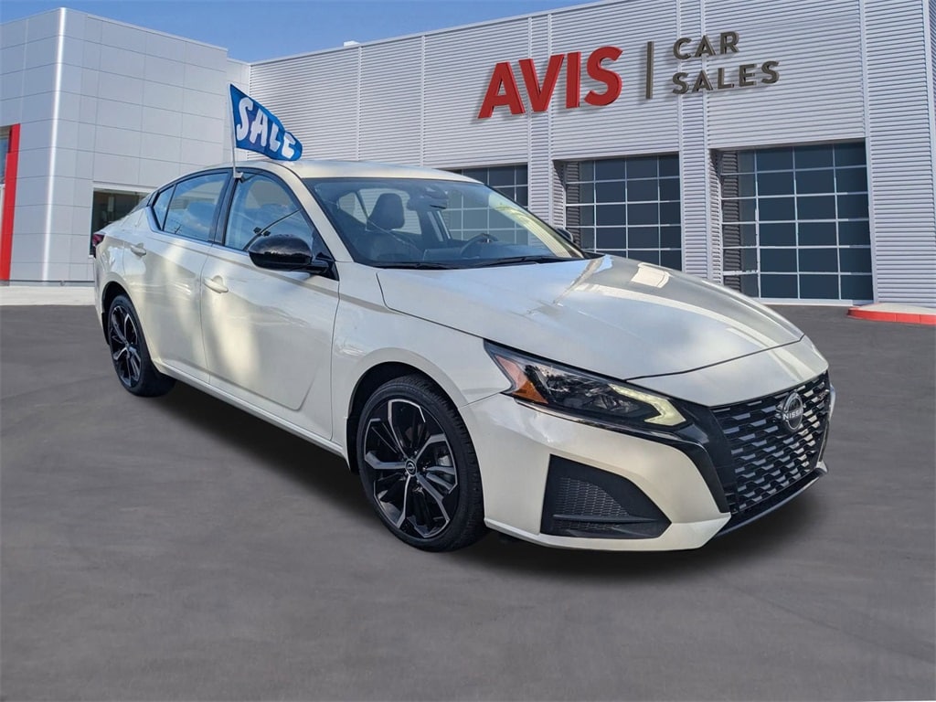 Thumbnail: 2025 Nissan Altima - 3