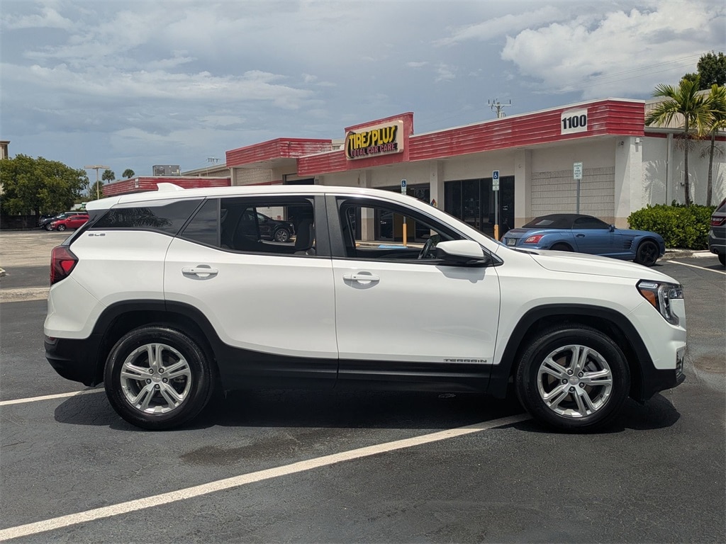 Thumbnail: 2024 GMC Terrain - 5