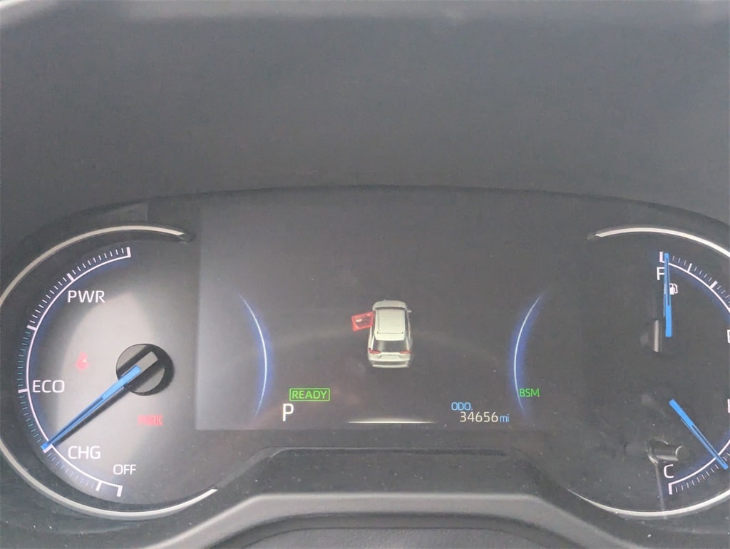 Thumbnail: 2024 Toyota RAV4 - 18