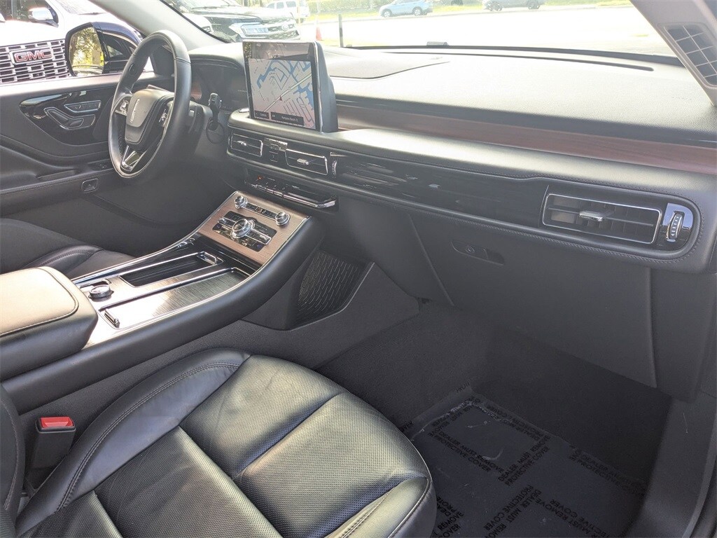 Thumbnail: 2023 Lincoln Aviator - 34