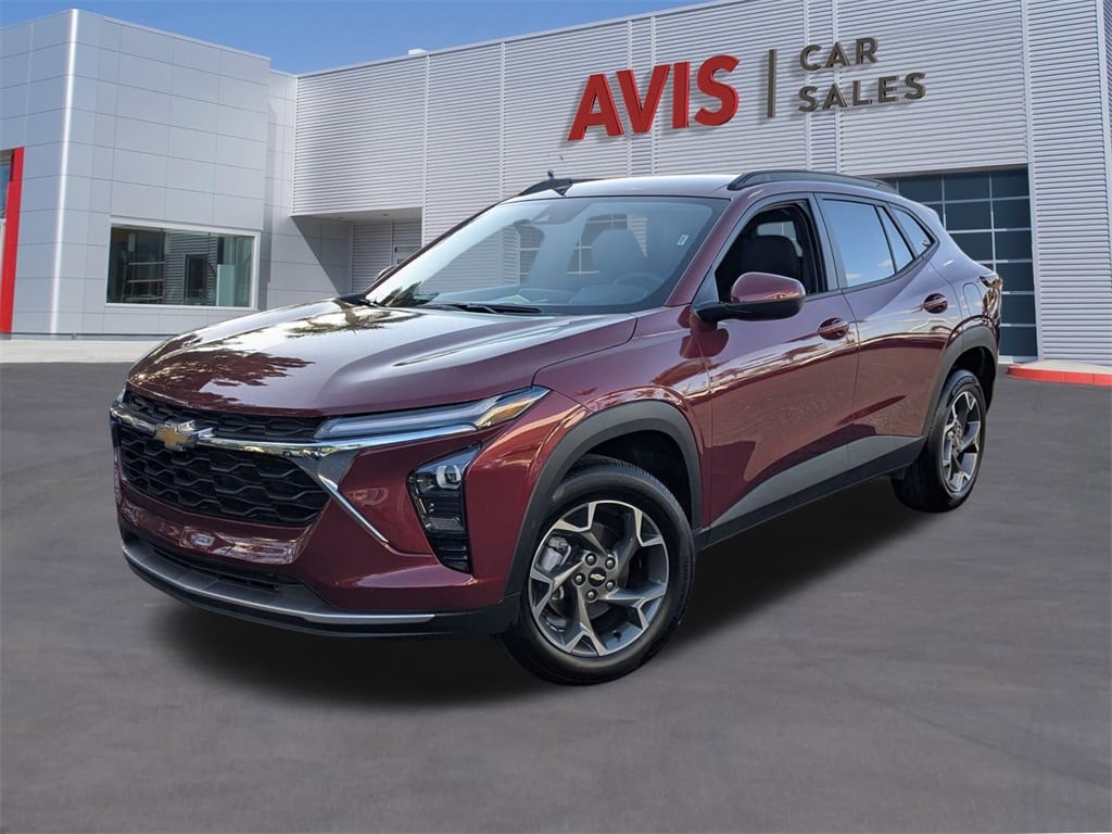 Thumbnail: 2025 Chevrolet Trax - 1