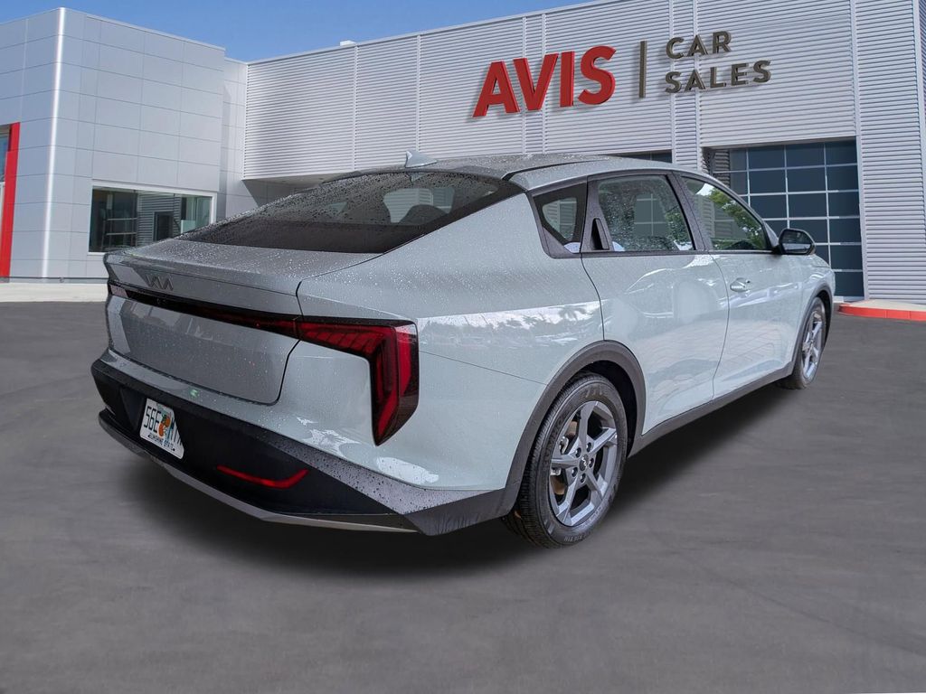 Thumbnail: 2025 Kia K4 - 6