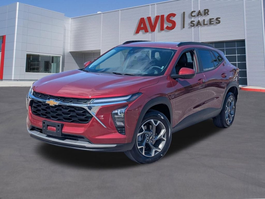 2025 Chevrolet Trax LT's photo