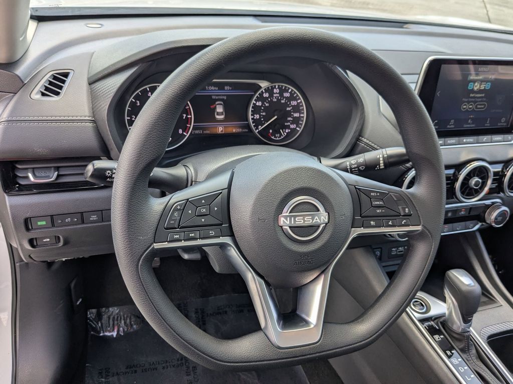 Thumbnail: 2025 Nissan Sentra - 22