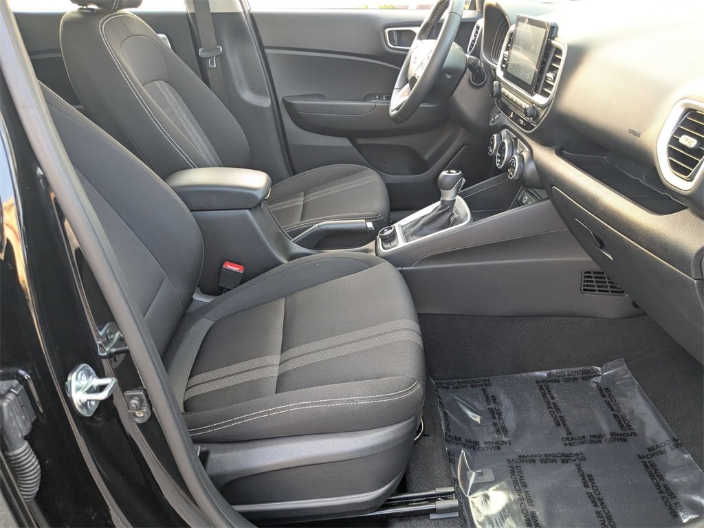 Thumbnail: 2025 Hyundai Venue - 30