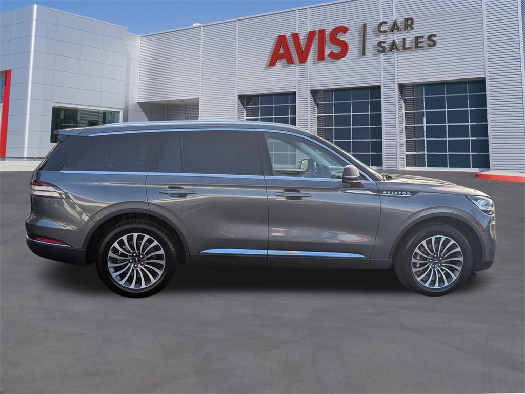 Thumbnail: 2023 Lincoln Aviator - 5