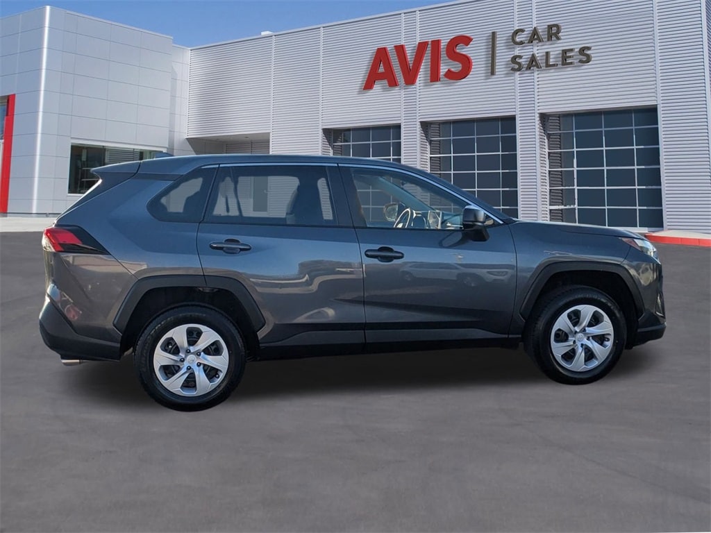 Thumbnail: 2025 Toyota RAV4 - 5