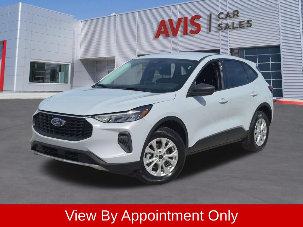 2025 Ford Escape
