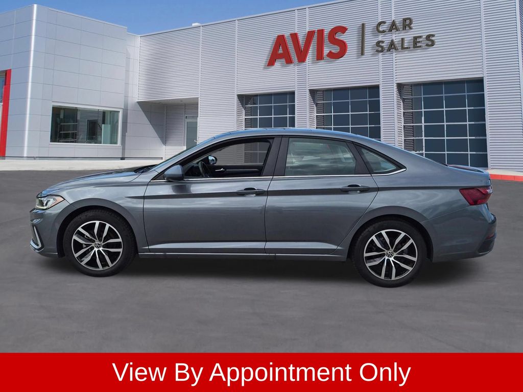 Thumbnail: 2025 Volkswagen Jetta - 10