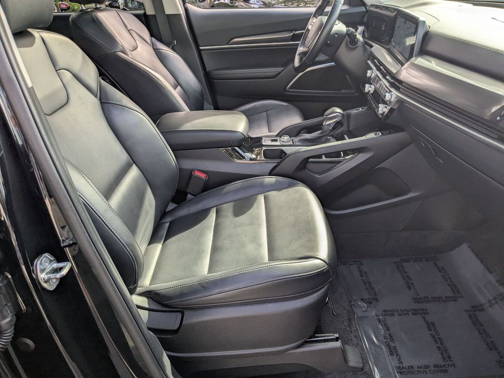 Thumbnail: 2025 Kia Telluride - 32