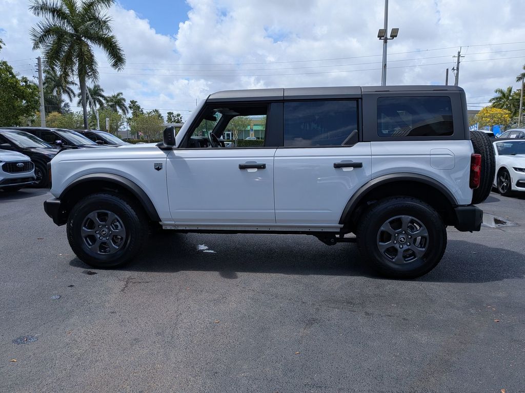 Thumbnail: 2025 Ford Bronco - 8