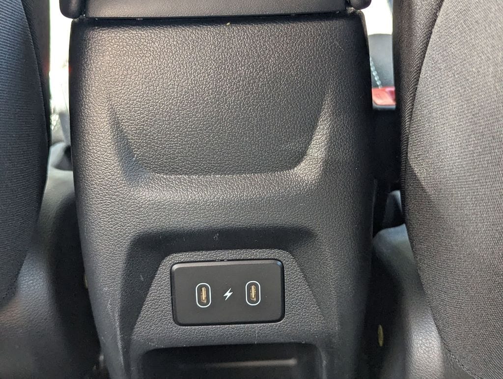 Thumbnail: 2025 Hyundai Venue - 24