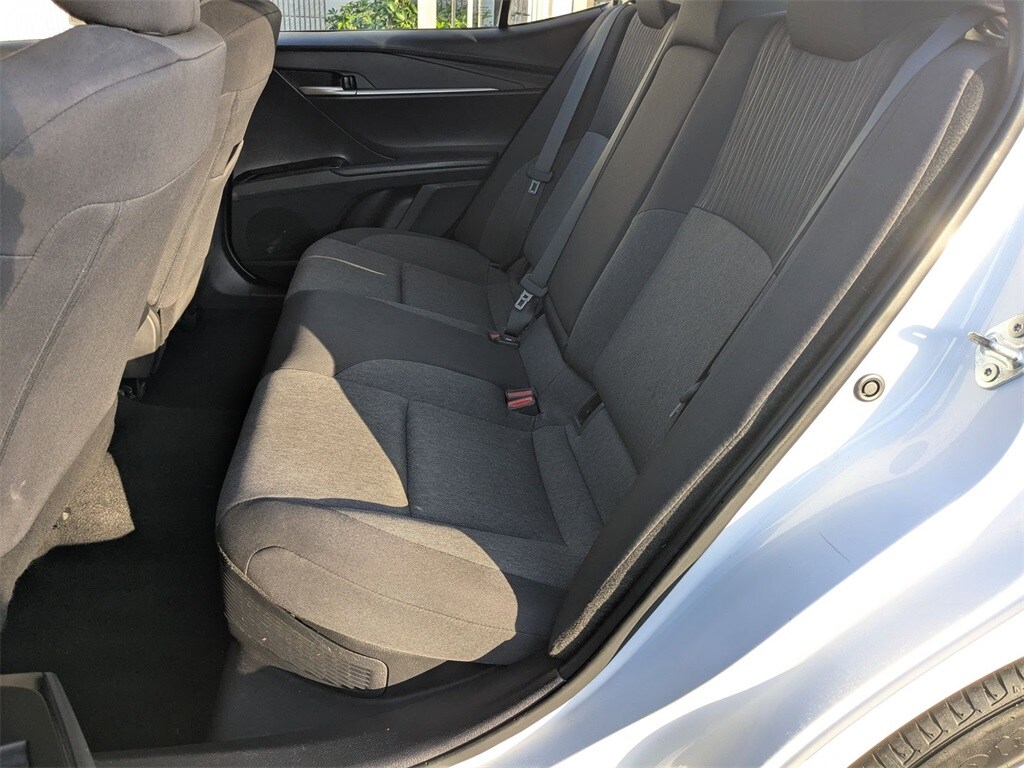 Thumbnail: 2025 Toyota Camry - 20