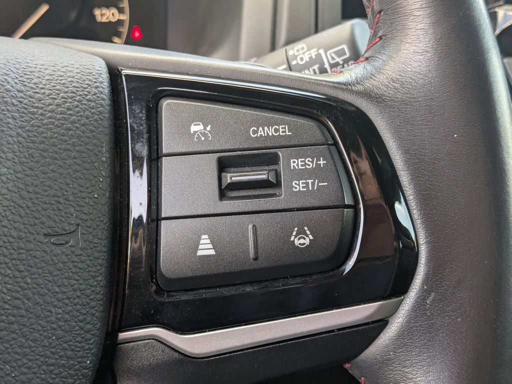 Thumbnail: 2025 Honda Odyssey - 27