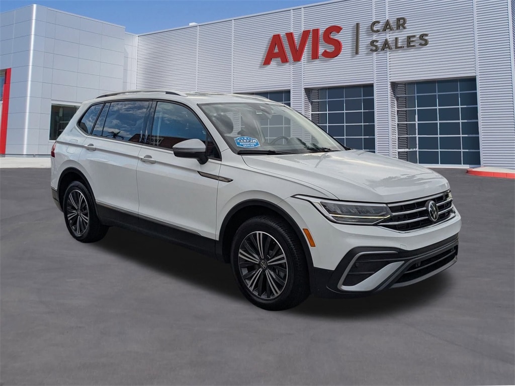 Thumbnail: 2024 Volkswagen Tiguan - 3