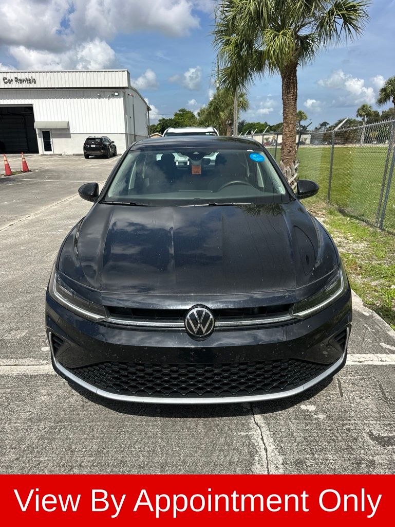 Thumbnail: 2025 Volkswagen Jetta - 2