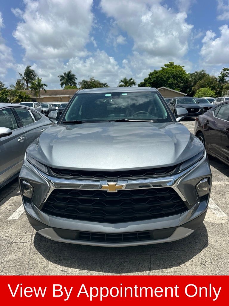 Thumbnail: 2025 Chevrolet Blazer - 2