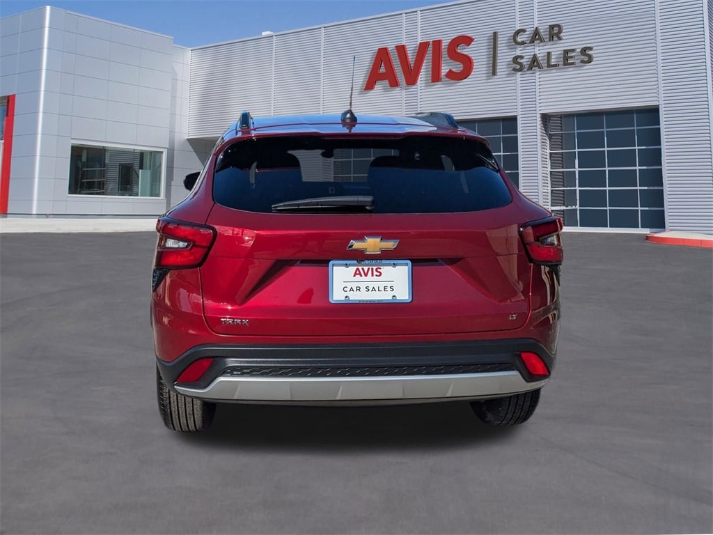 Thumbnail: 2025 Chevrolet Trax - 7