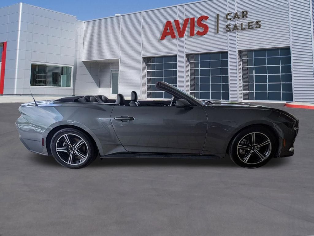 Thumbnail: 2025 Ford Mustang - 4