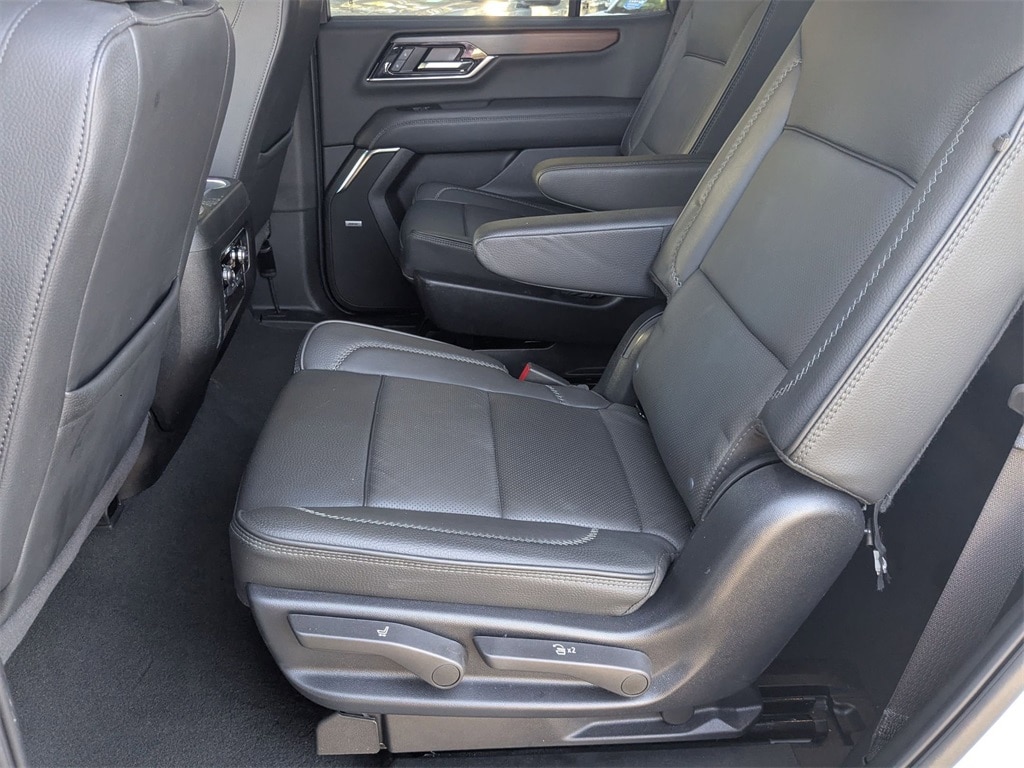 Thumbnail: 2025 GMC Yukon - 22