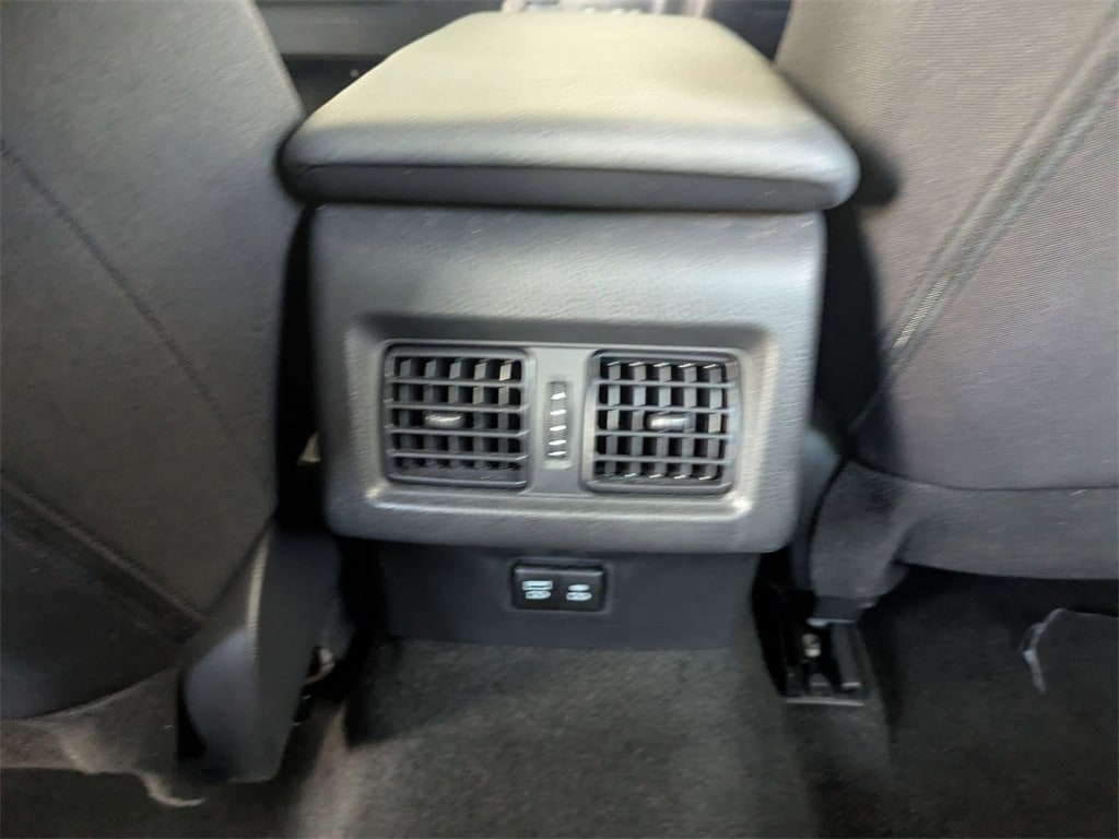 Thumbnail: 2025 Toyota Camry - 23