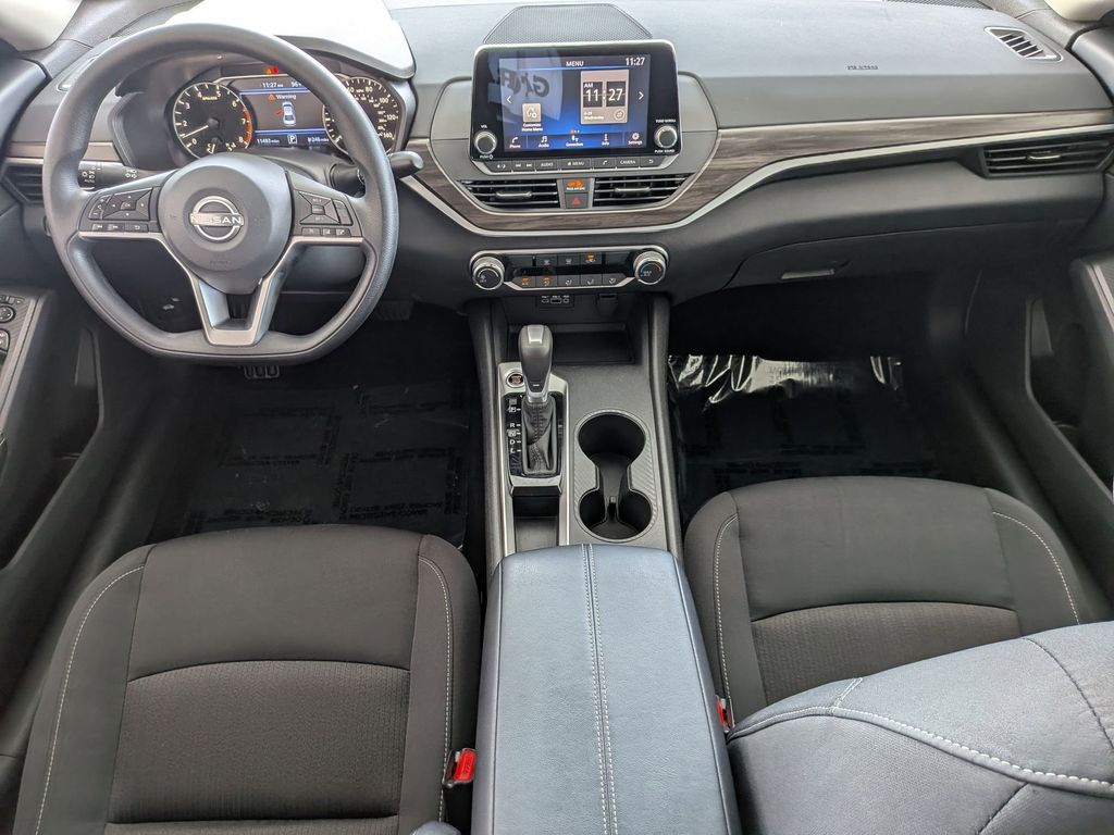 Thumbnail: 2025 Nissan Altima - 28