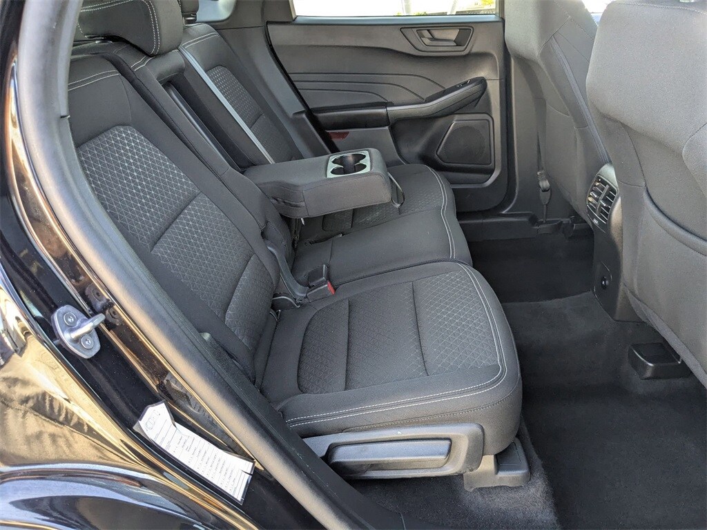 Thumbnail: 2025 Ford Escape - 29