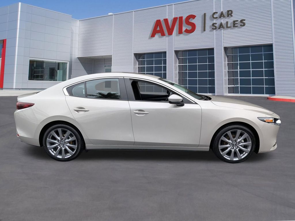 Thumbnail: 2025 Mazda Mazda3 - 5