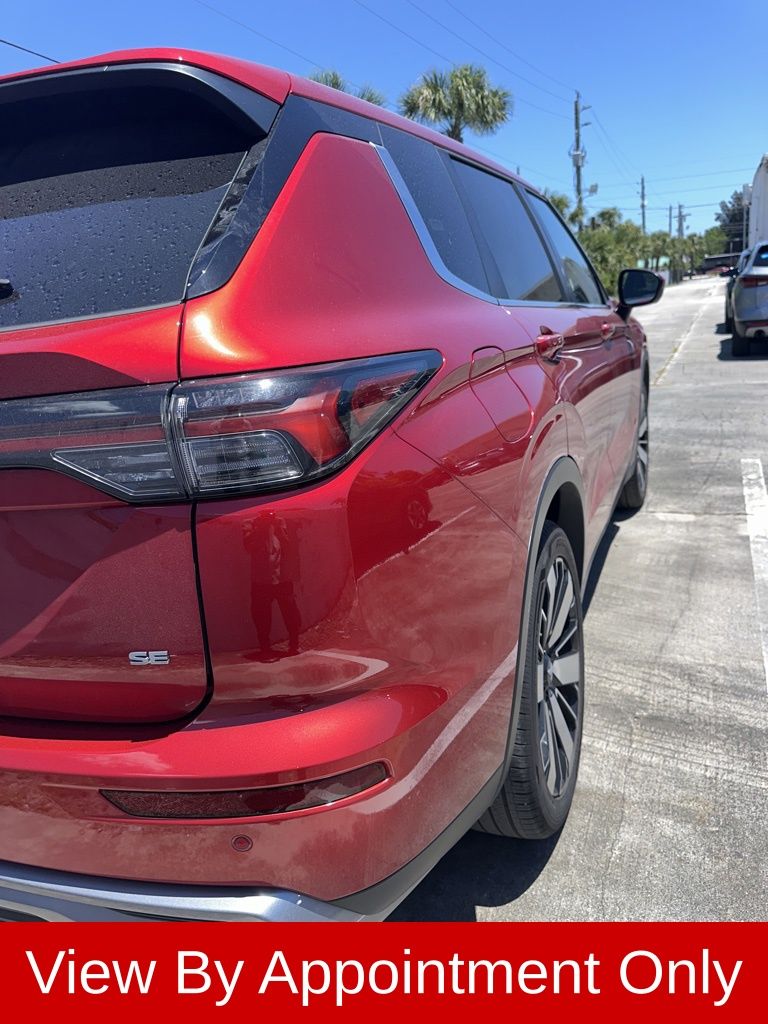Thumbnail: 2025 Mitsubishi Outlander - 7