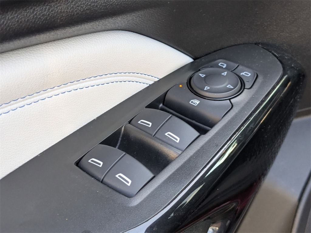 Thumbnail: 2025 Chevrolet Trax - 15