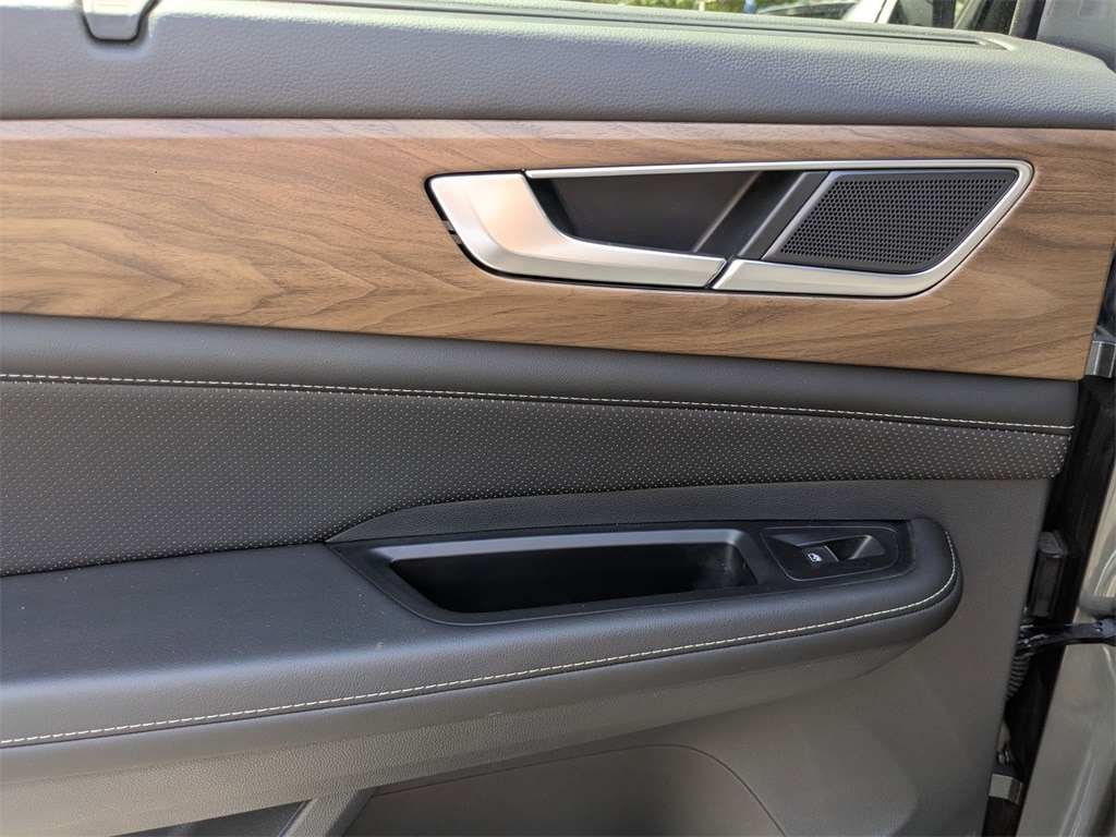 Thumbnail: 2024 Volkswagen Atlas - 23